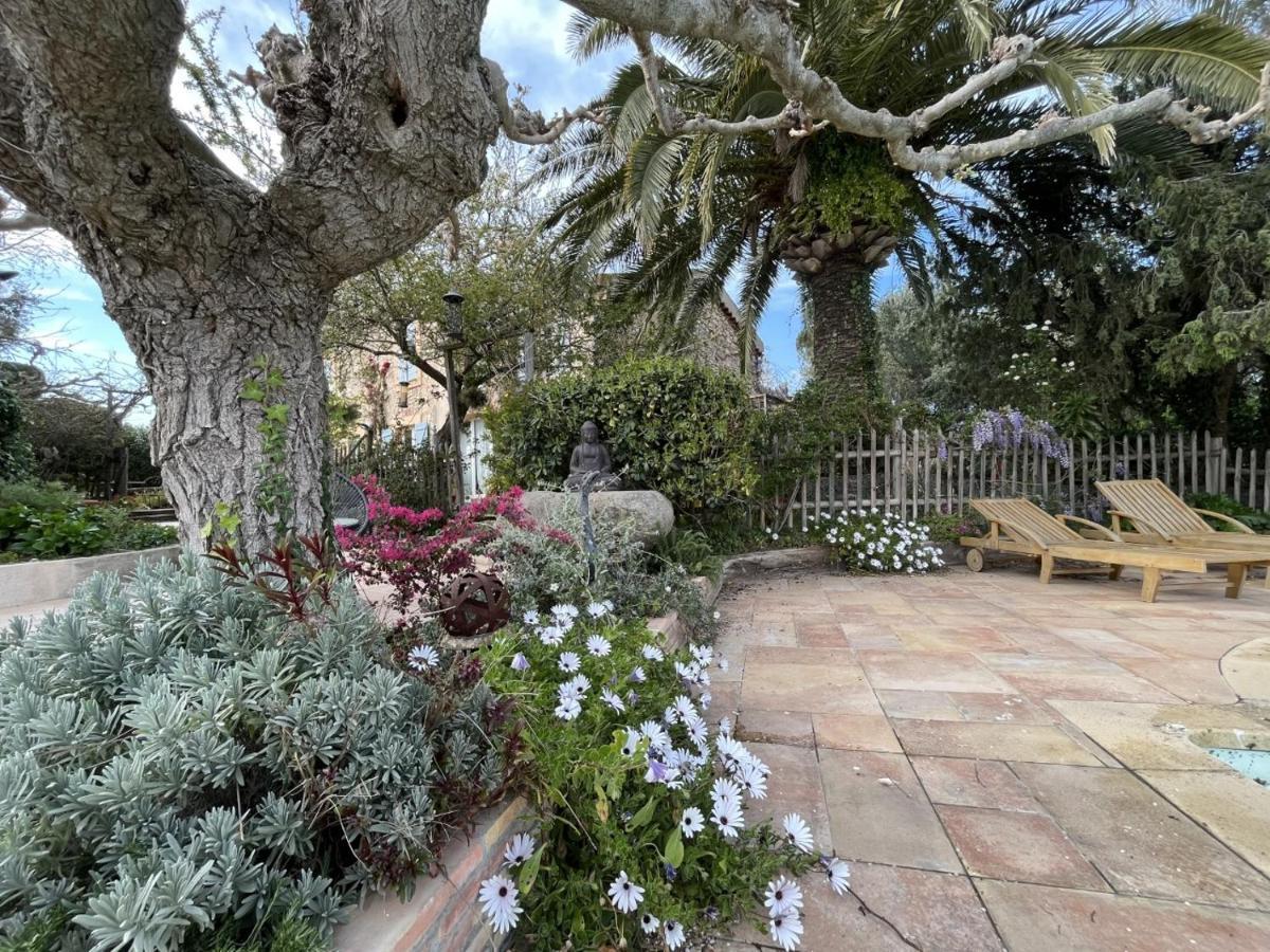 La Maison De Justine Grimaud Exterior foto